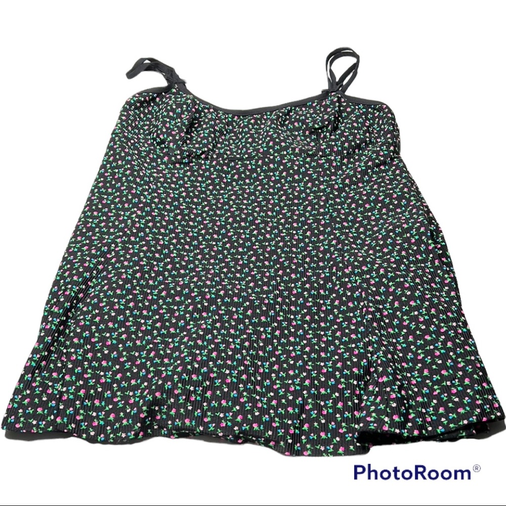 Mainstream floral ribbed bathing suit size 16